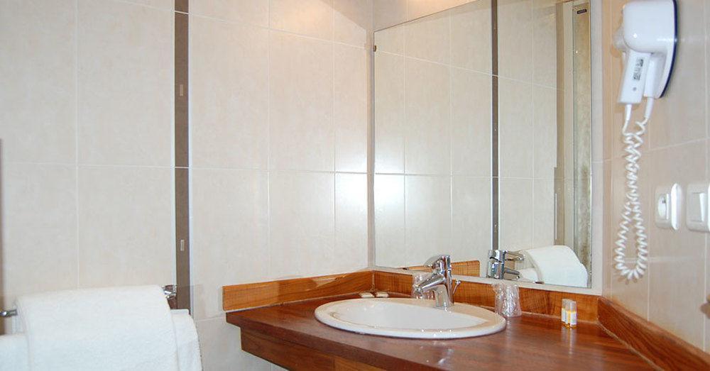 Hotel Le Madrigal 사흘라 라 카네다 외부 사진